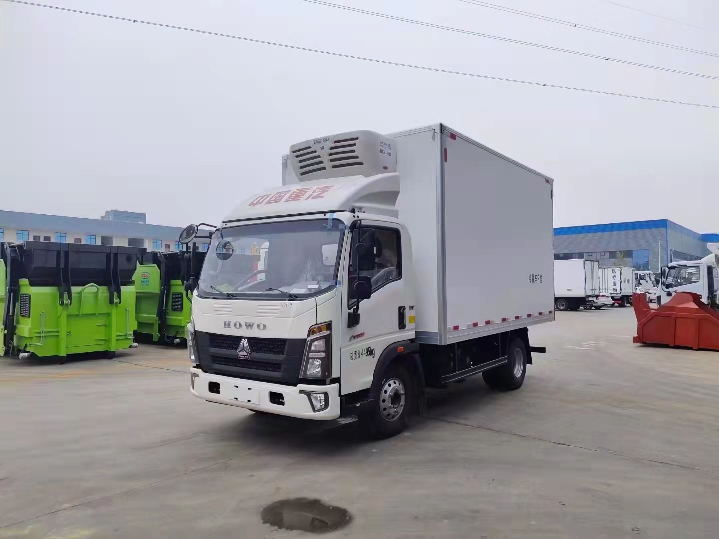 國六重汽豪沃4.2米冷藏車